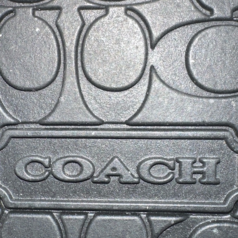 Coach Size  8 - Picture 5 of 7